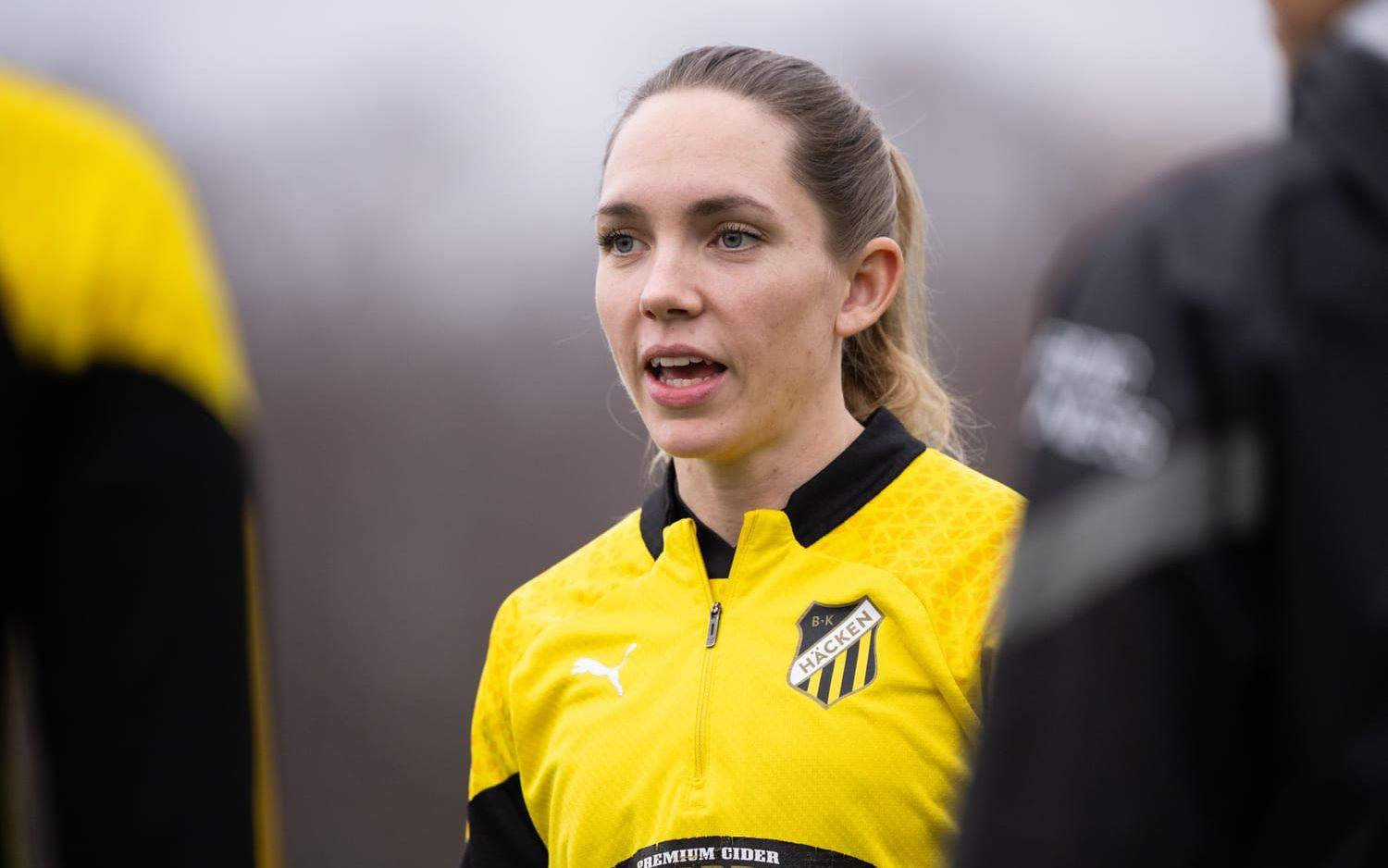 Häckens Elin Rubensson skadade sig i Champions League-kvalet mot Twente.