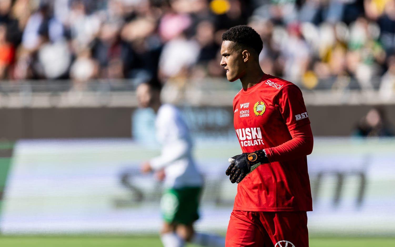 Häcken vann toppmötet mot Hammarby med 3–1. Då gjorde Bénie Traoré hattrick. 