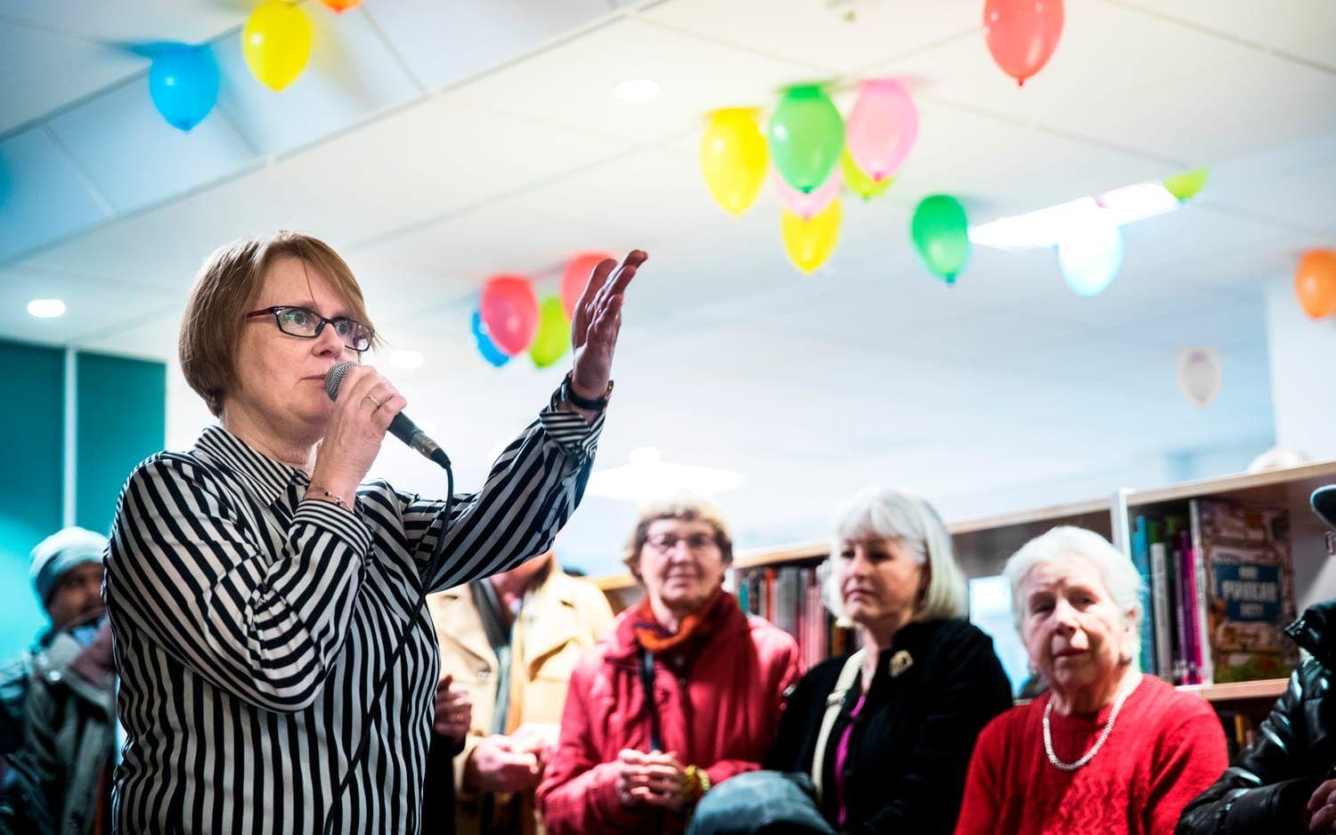 Invigningstalade gjorde även Angereds bibliotekschef Annmari Davidsson.