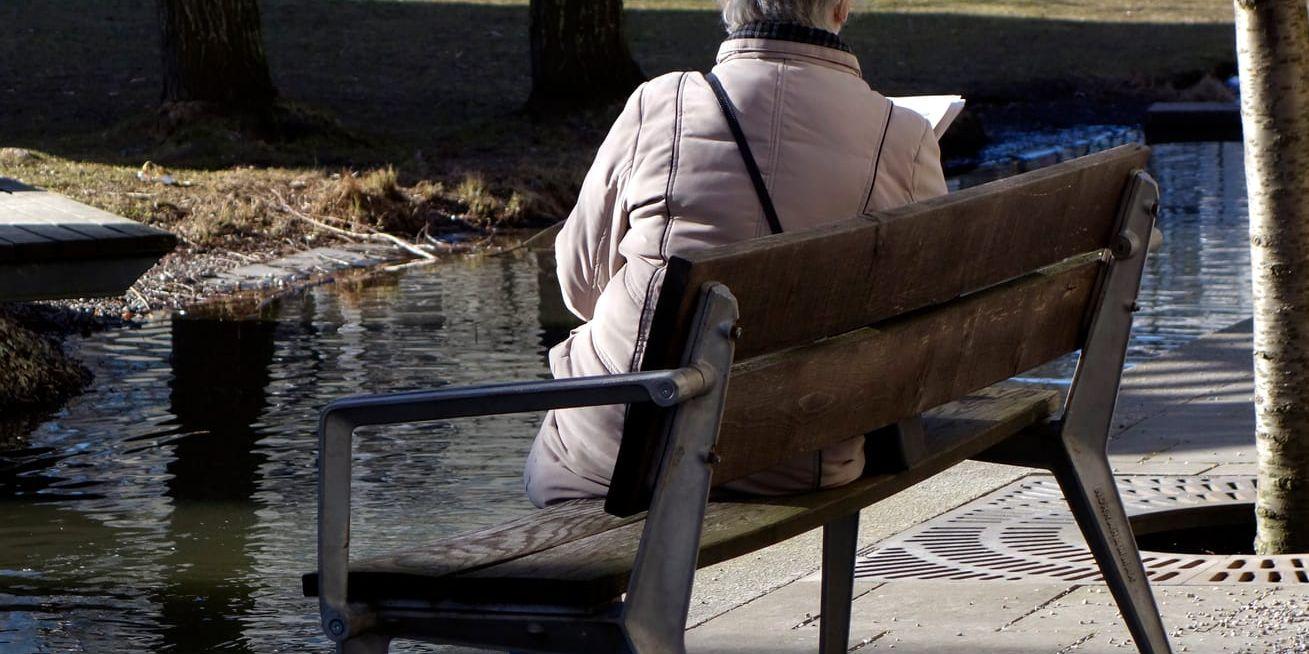 Döm om min förvåning när jag fick till svar att min begäran om lägenhetsbytet inte kunde godkännas, då skälet jag angett ”komma närmare familjen” inte var ”beaktansvärt”! skriver insändarskribenten.