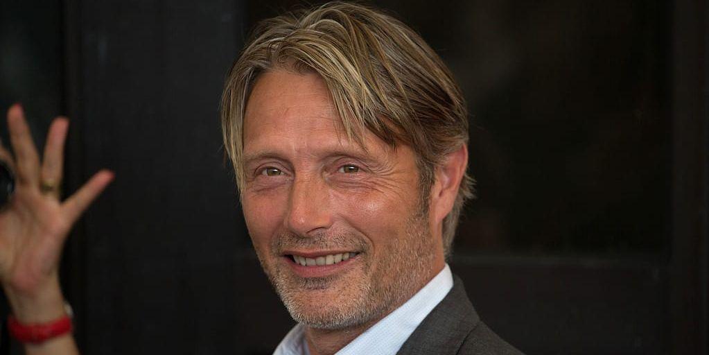 Prisas. Mads Mikkelsen kommer till Göteborgs filmfestival för att ta emot 2019 års Nordiska hederspris. Bilden är tagen på filmfestivalen i Venedig den tredje september,  dit han reste med regissören Julian Scnabel och nya filmen At Eternity's Gate. 