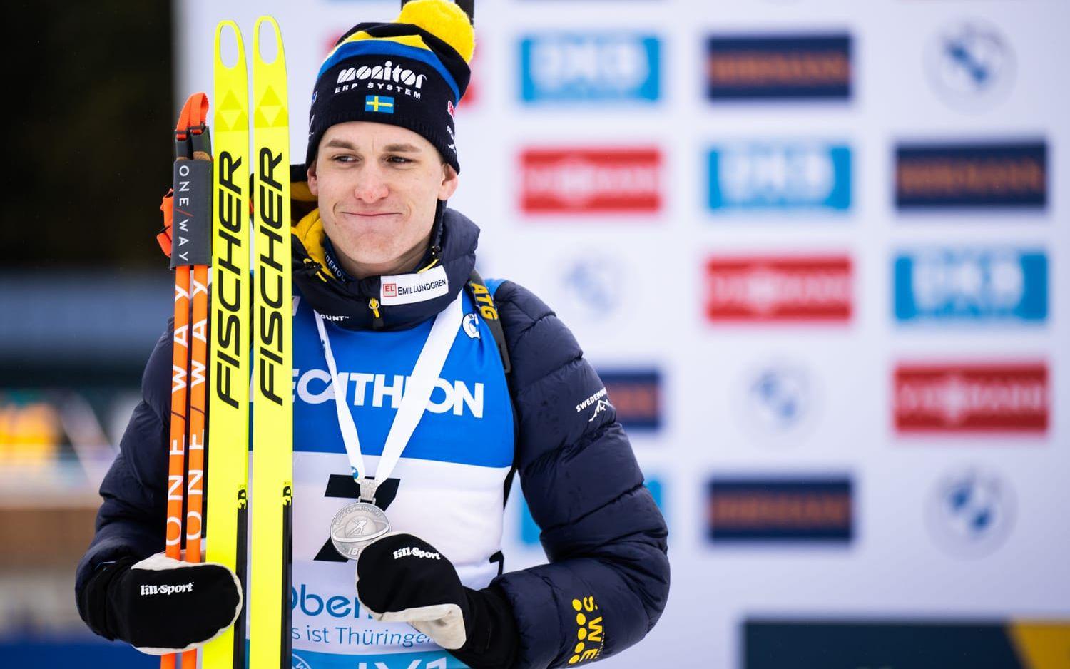 Sebastian Samuelsson tog emot sitt första VM-guld och Martin Ponsiluoma sitt VM-silver.