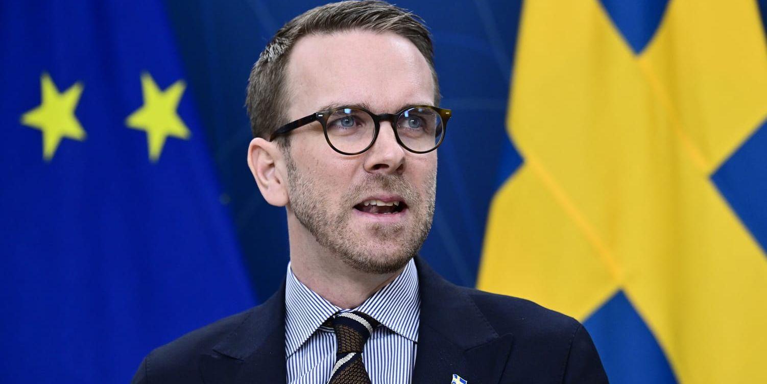 Infrastruktur- och bostadsminister Andreas Carlson (KD) är en av de statsråd som överdrivit i sitt CV. 