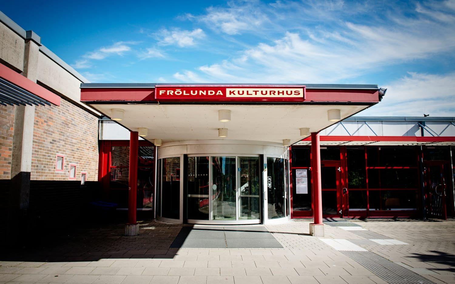 ...eller Frölunda Kulturhus kommer bli vaccinmottagningar.