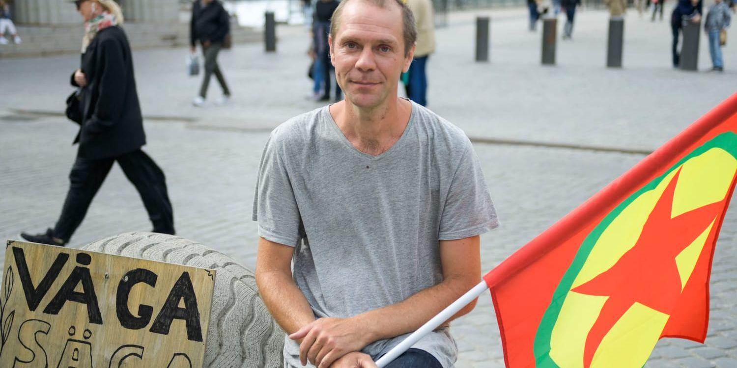 Andrew Wegerif, som deltog i manifestationen, vill inte se Sverige i Nato.