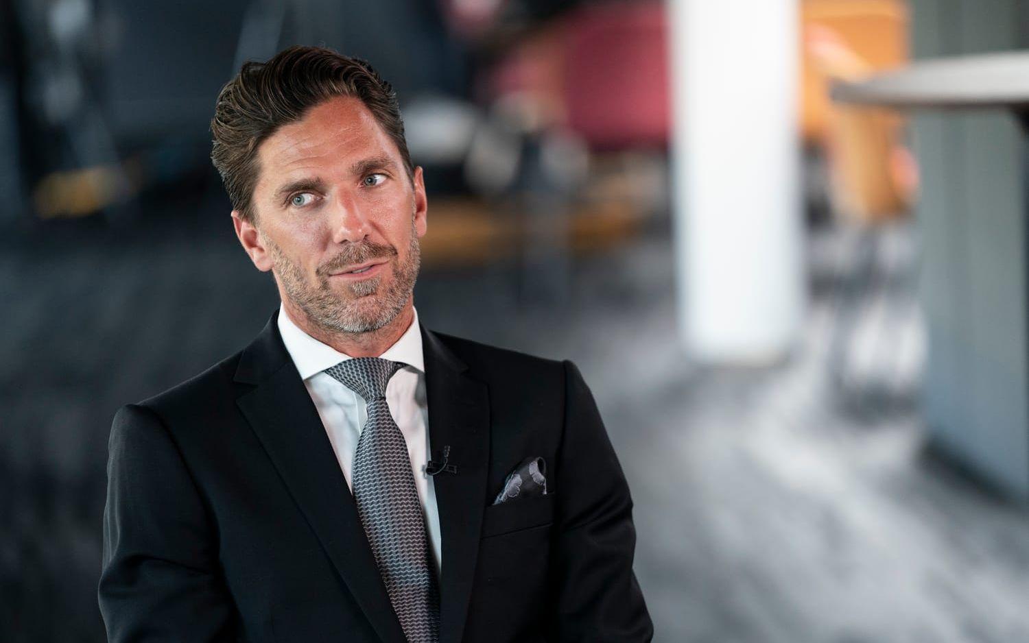 Natten till tisdagen belönades Lundqvist för sitt arbete med att samla in pengar till ALS-forskningen. 