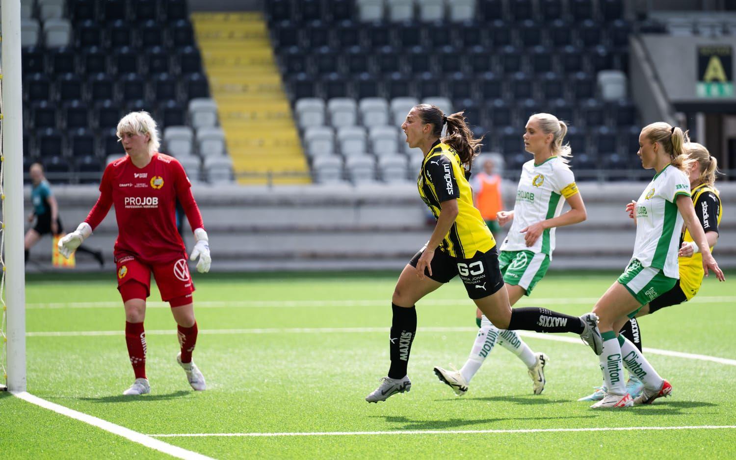 Häcken slog Hammarby i toppmatchen på Bravida Arena.