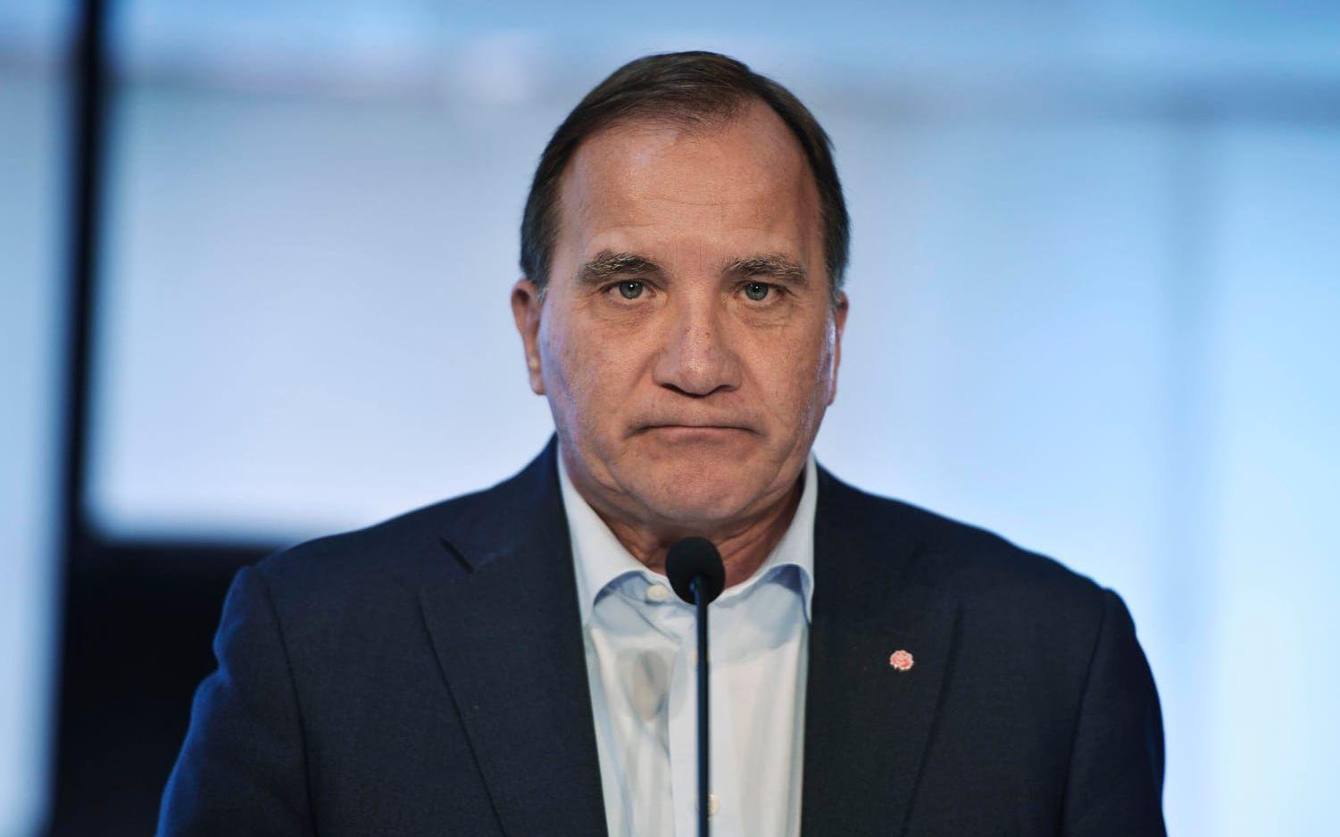 "Staten är alltid starkare än gängen. Vi ska knäcka det här", säger Stefan Löfven Bild: TT
