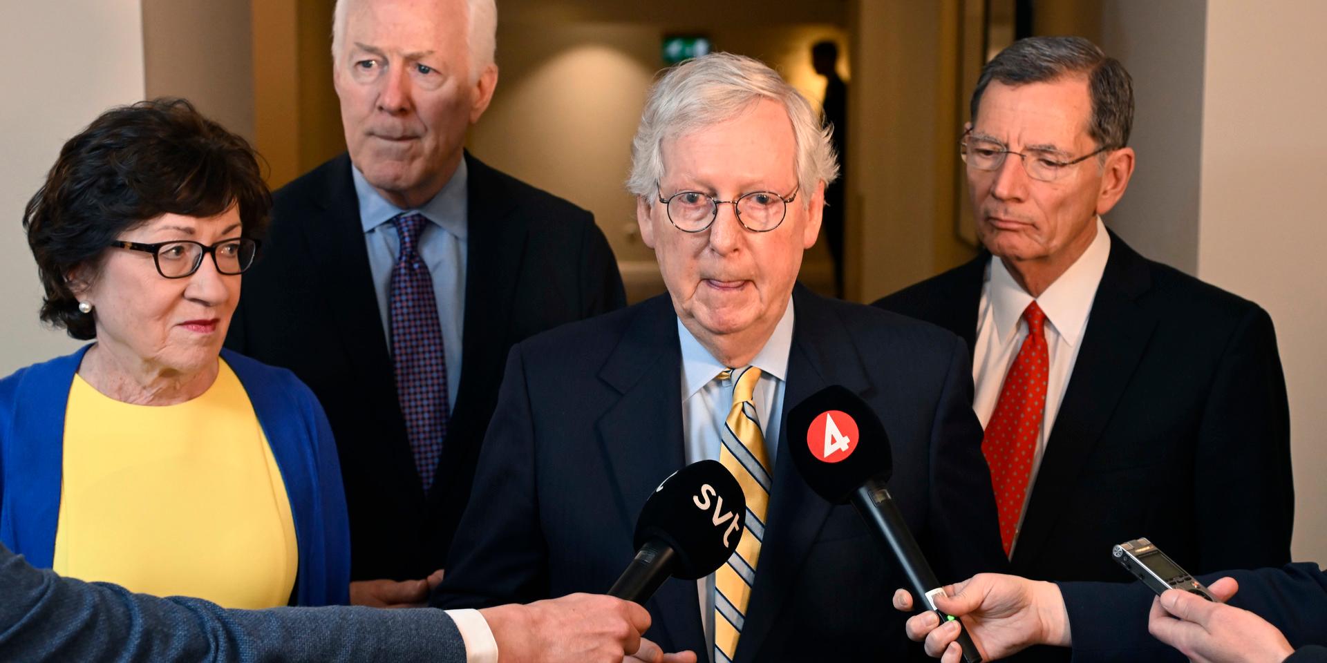 Amerikanska senatorerna Susan Collins, John Cornyn, Mitch McConnell och John Barrasso mötte svenska medier på Grand Hôtel i Stockholm efter att ha träffat statsminister Magdalena Andersson och försvarsminister Peter Hultqvist.