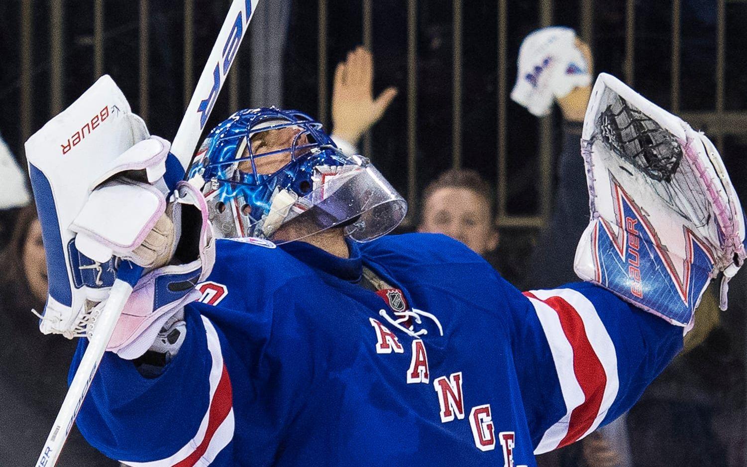 Henrik Lundqvist spelade totalt 16 säsonger i NHL, samtliga av dem i New York Rangers. 