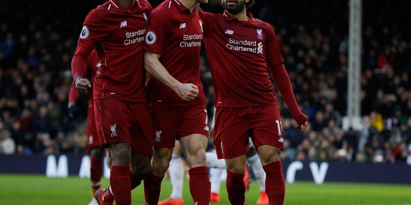 James Milner (i mitten) och Georginio Wijnaldum (till vänster) ordnade målen i Liverpools 2–0-seger. Arkivbild.