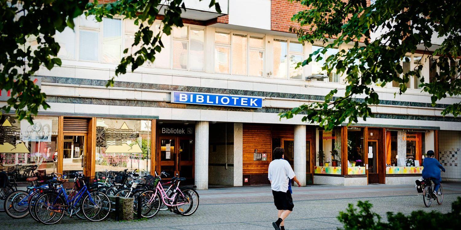 Vad händer med ditt bibliotek när den nya kulturbudgeten tvingar fram stora besparingar? Här Majornas bibliotek på Chapmans Torg.