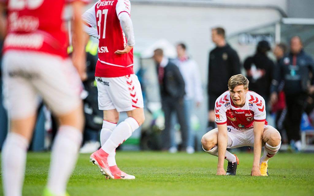 14. Kalmar FF, 12 matcher, 8 poäng  Kommentar: Är det någon som vet hur man framgångsrikt tränar Kalmar FF i allsvenskan så är det Nanne Bergstrand. Nu är han tillbaka för att med van hand styra laget bort från den mest akuta bottenstriden. Han räddade Hammarby kvar i fjol med ett cyniskt och rakt spel och det ska bli intressant att se hur han tar sig an denna nygamla utmaning.