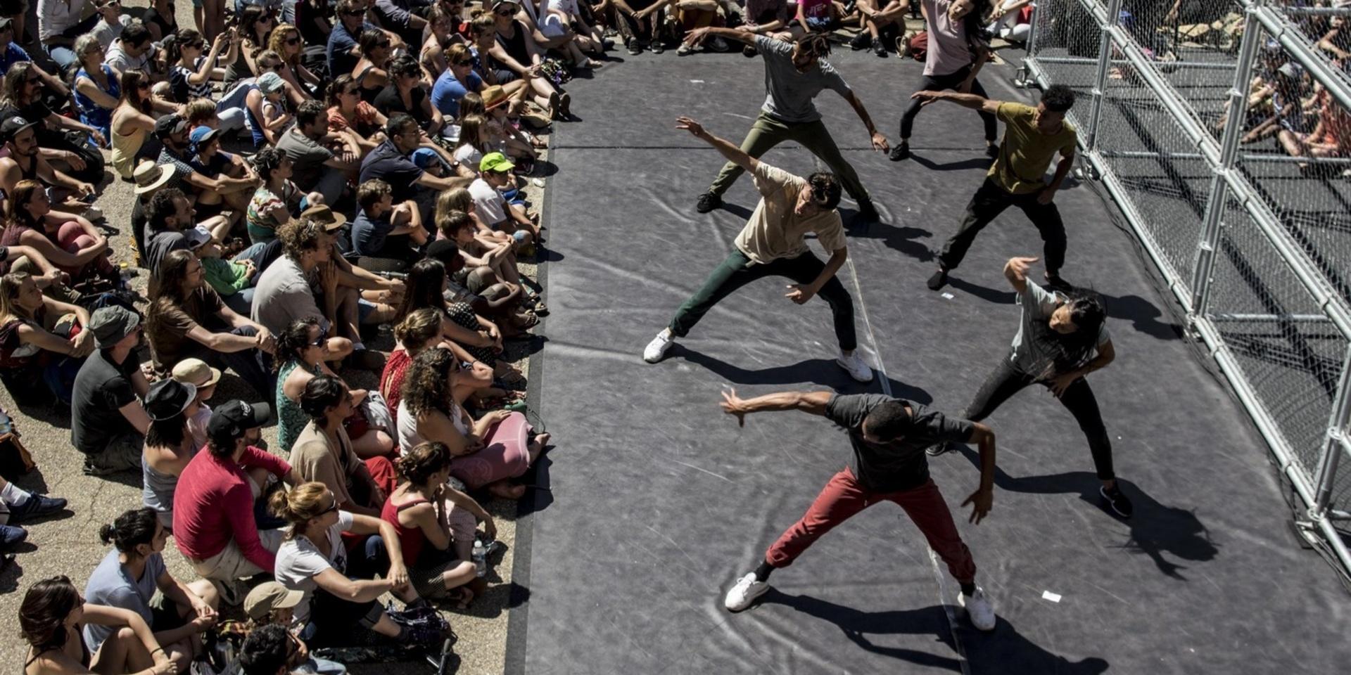 Franska street-dancegruppen Companie Dyptik visade urban dans av världsklass på en annars nedbantad dans- och teaterfestival i Göteborg. Bilden är från en festival i Aten i juni i år.