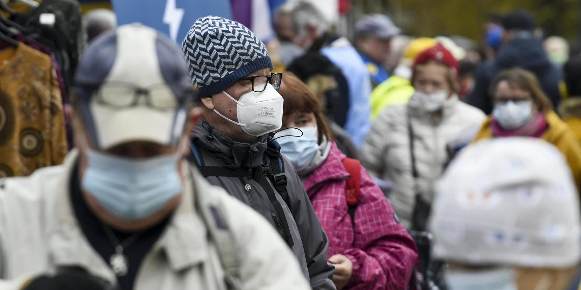 Finländarna står redo så snart de första vaccindoserna anländer till landet. 