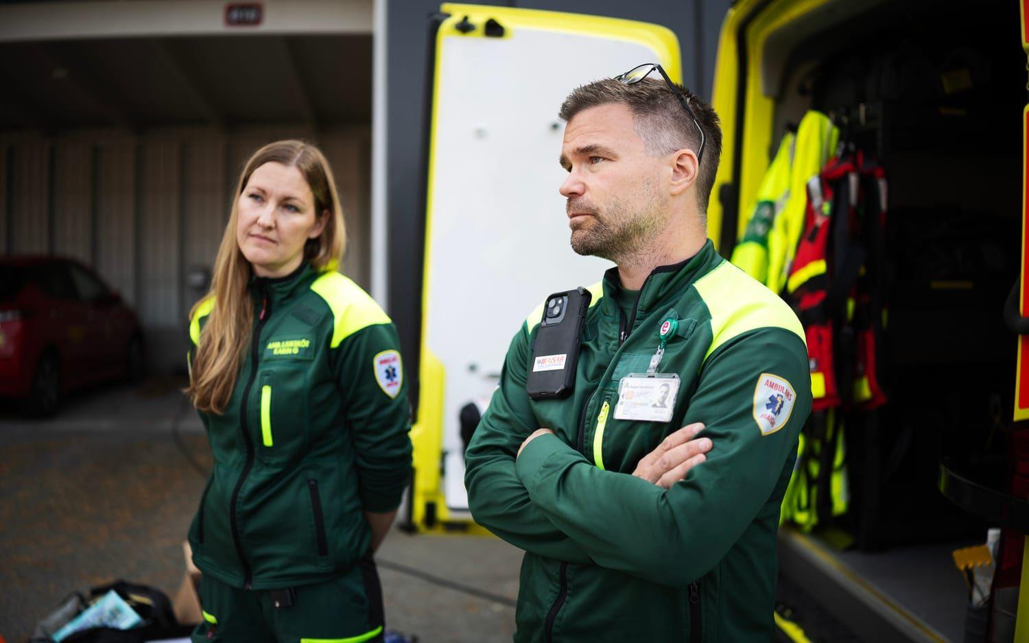 Karin Gunvald och Thomas Lövgren jobbar med CBRNE inom ambulanssjukvården. 