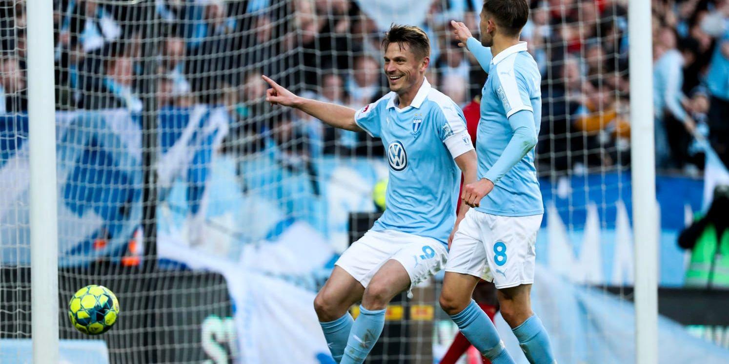 Malmö FF:s lagkapten Markus Rosenberg gjorde sin första allsvenska match från start och svarade för ett mål och en framspelning när MFF slog Östersund med 2–0.