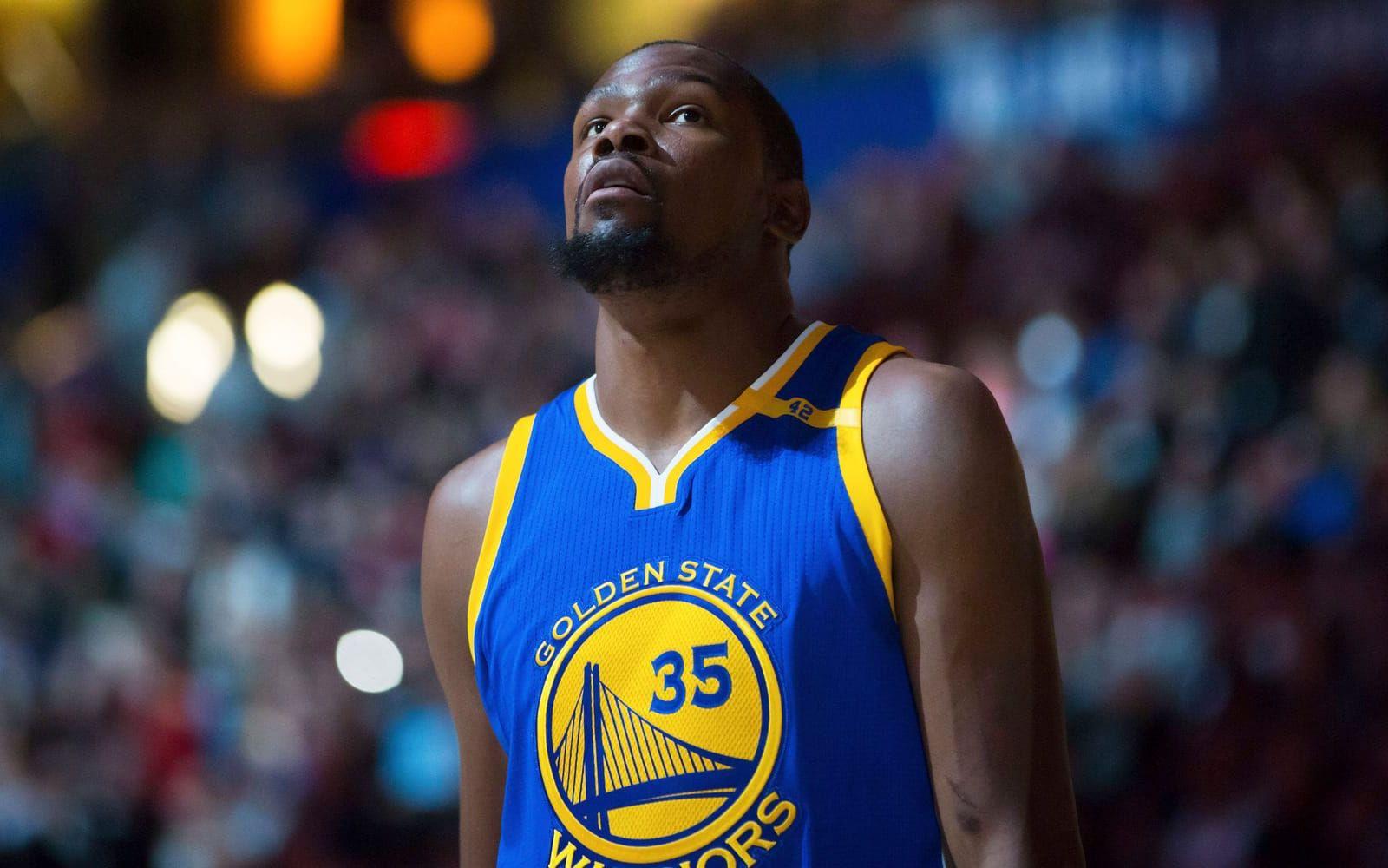 5. Kevin Durant. 28-åringen, som skrev på för Golden State Warriors i somras, har tjänat 498 miljoner kronor det senaste året. Foto: TT